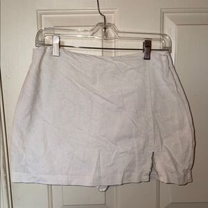 Abercrombie & Fitch White Women’s Skort